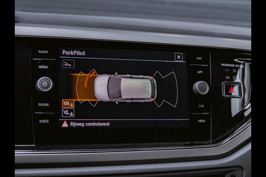 Volkswagen Polo 1.0 TSI Comfortline Business Camera|Navi|Keyless|Carplay