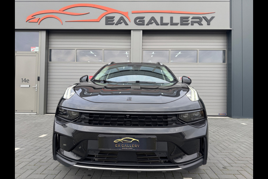 Lynk & Co 01 1.5 Bomvol Black Edition 261PK 360°Camera trekhaak