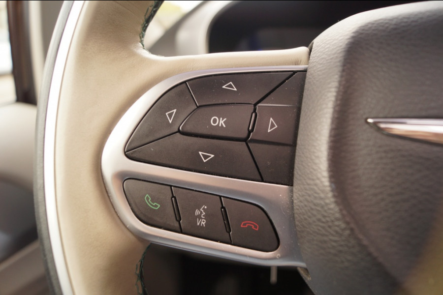 Chrysler Pacifica 3.6 V6 263pk Automaat 7-persoons -Full options-