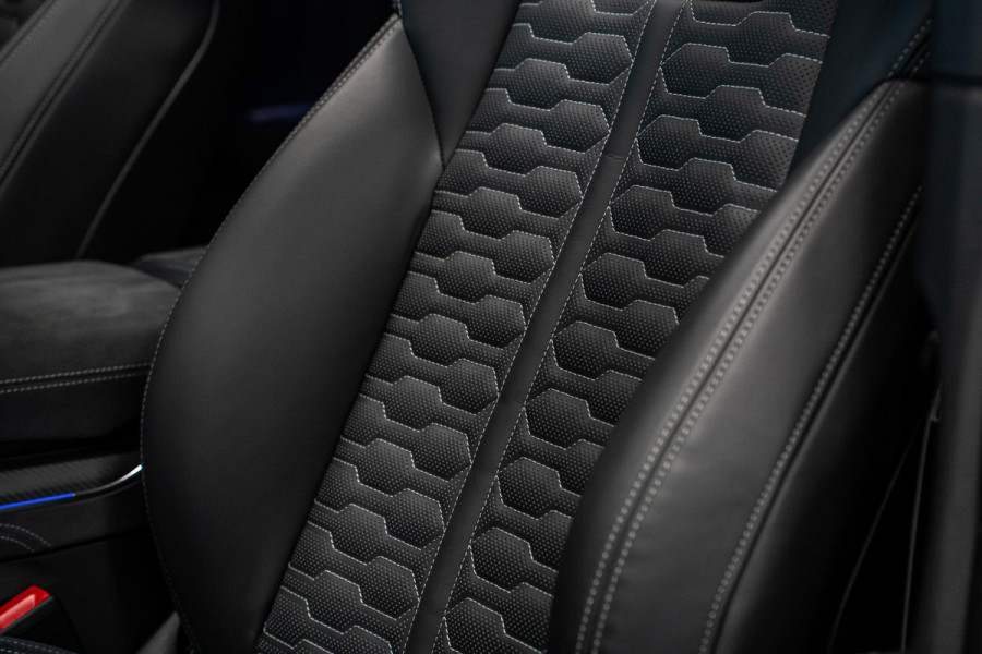 Audi Q8 4.0 TFSI RS Q8 quattro Performance *Achteras-besturing / Standkachel / Panorama / Bang & Olufsen / Stoelventilatie & massage / HUD*