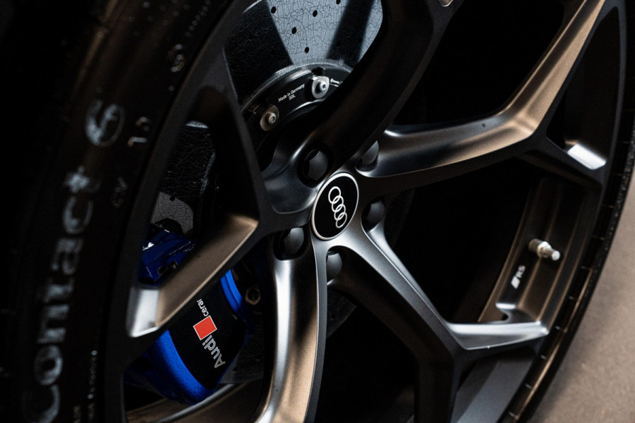 Audi Q8 4.0 TFSI RS Q8 quattro Performance *Achteras-besturing / Standkachel / Panorama / Bang & Olufsen / Stoelventilatie & massage / HUD*