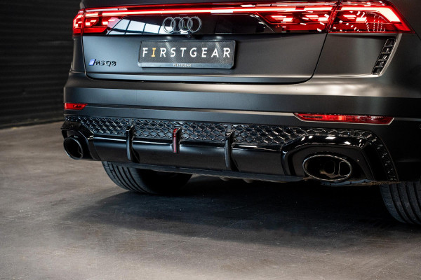 Audi Q8 4.0 TFSI RS Q8 quattro Performance *Achteras-besturing / Standkachel / Panorama / Bang & Olufsen / Stoelventilatie & massage / HUD*