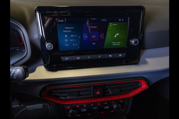 Seat Ibiza 1.0 EcoTSI FR Business Connect / 115pk / Achteruitrijcamera / Apple Carplay / Airco / Stoelverwarming