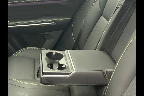 Lynk & Co 01 1.5 More Leder| Pano | Stoel+Stuurwielverwarming | Keyless