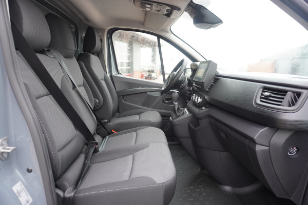 Renault Trafic 2.0 Blue dC1 150PK EDC T30 L2H1 Advance Automaat Schuifdeur L+R nr.V064 | Airco | Cruise | Navigatie | Camera | All season