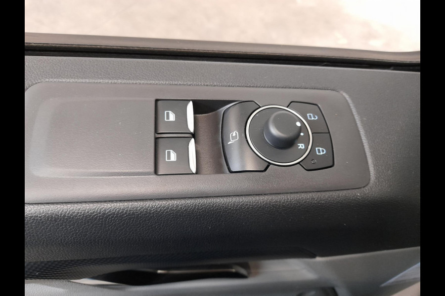Ford Transit Custom 320 2.0 TDCI L2H1 Limited Automaat Nieuw Model Ford Transit Custom 320 2.0 TDCI L2H1 Limited Automaat Airco Navigatie Cruise control Trekhaak