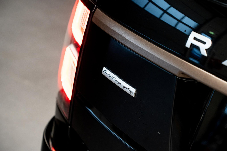 Land Rover Range Rover 3.0 TDV6 Autobiography *Meridian / Panoramadak / Stoelventilatie / Massage / Standkachel / Carplay / Head-up