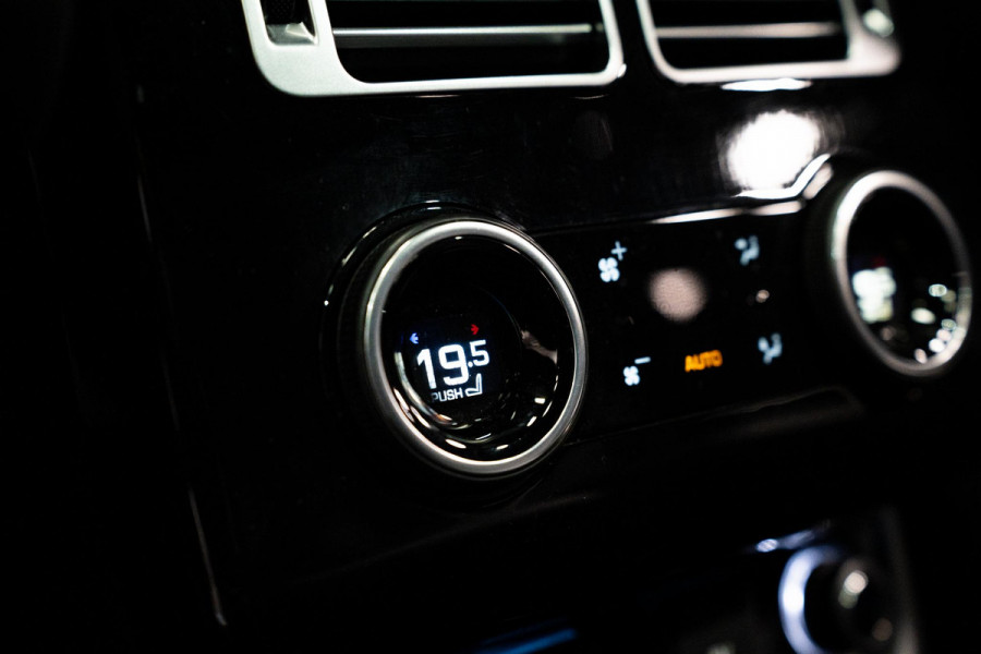 Land Rover Range Rover 3.0 TDV6 Autobiography *Meridian / Panoramadak / Stoelventilatie / Massage / Standkachel / Carplay / Head-up