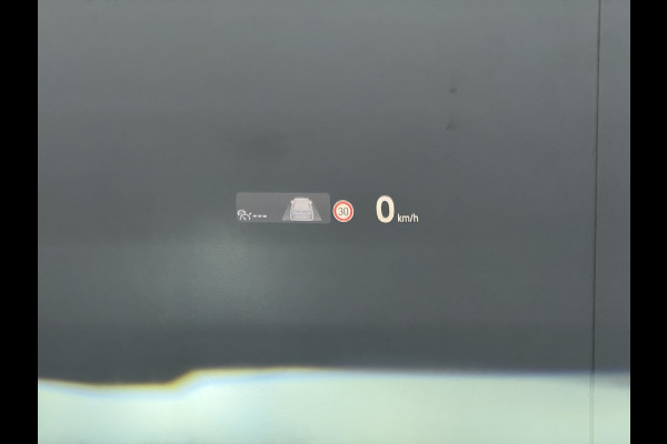 Volkswagen ID.3 First Max 62kWh Pano-dak 20"lm Head-Up-Display Adap.Cruise Camera Elek.Stoelen Navi Ecc Keyless Advanced Head-Up Matrix-Led SOH 91% Ergo Active Stoelen+Stuur+Stoelverwarming Led-a-licht dynamisch Apple Carplay Android Auto Dodehoek detector Dealeronderhouden Origineel Nederlandse Auto € 49.175,- nieuw!