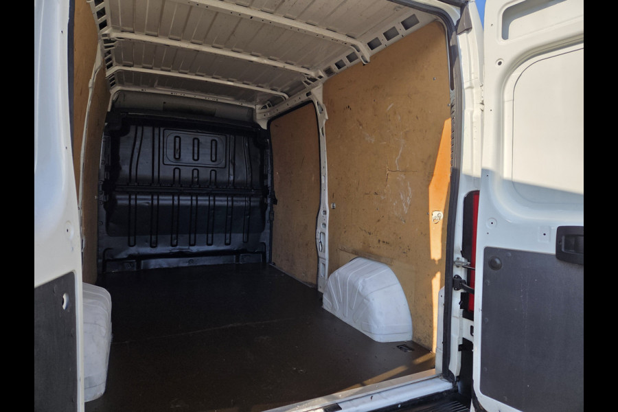 Fiat Ducato /Peugeot Boxer HDi 140 Pk L2H2 Airco Cruise control Navigatie