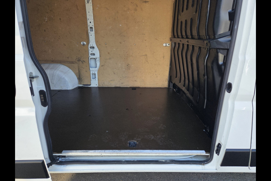 Citroën Jumper /Peugeot Boxer HDi 140 Pk L2H2 Airco Cruise control Navigatie