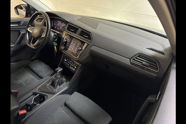 Volkswagen Tiguan E-HYBRID 245PK DSG LIFE TREKHAAK/NAVI/STUURVERW.