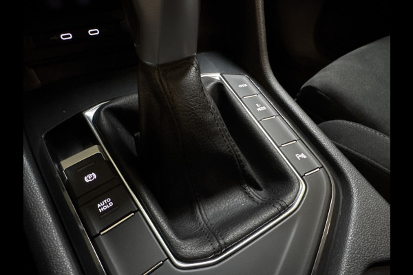 Volkswagen Tiguan E-HYBRID 245PK DSG LIFE TREKHAAK/NAVI/STUURVERW.