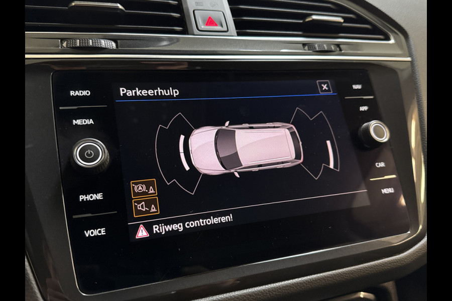 Volkswagen Tiguan E-HYBRID 245PK DSG LIFE TREKHAAK/NAVI/STUURVERW.