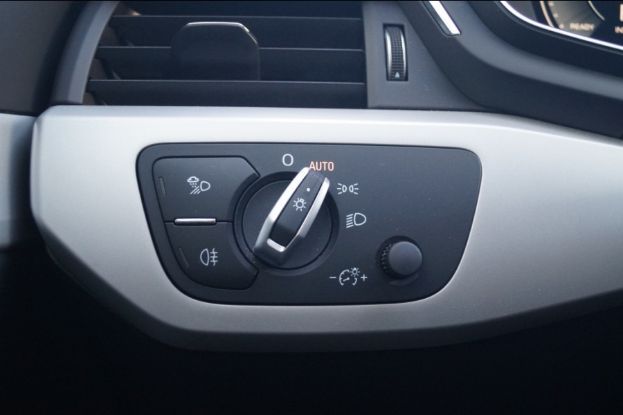 Audi A4 Avant 35 TFSI 150pk Automaat S-LINE Sport Edition