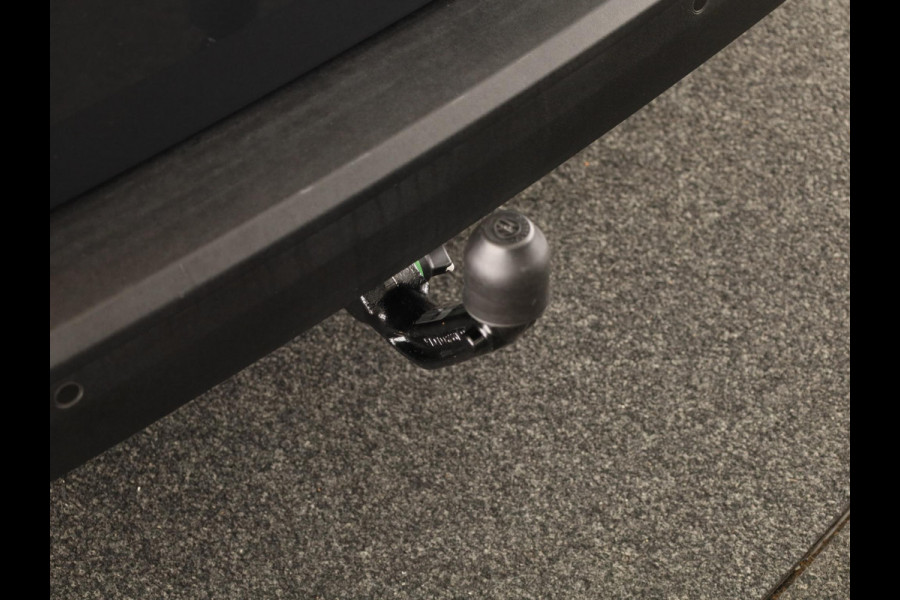 Volkswagen Caddy Cargo 2.0 TDI 75KW 102PK | Trekhaak | Navi | Lichtmetalen velgen