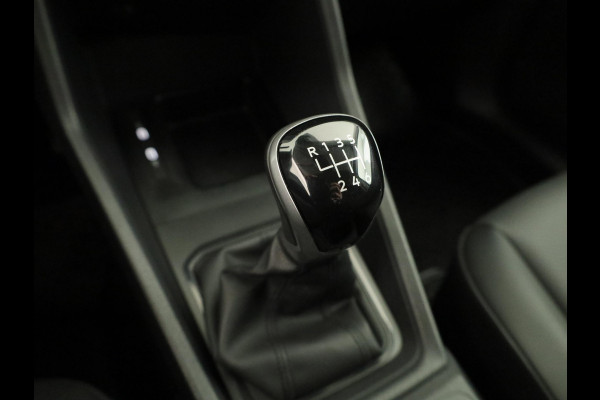 Volkswagen Caddy Cargo 2.0 TDI 75KW 102PK | Trekhaak | Navi | Lichtmetalen velgen