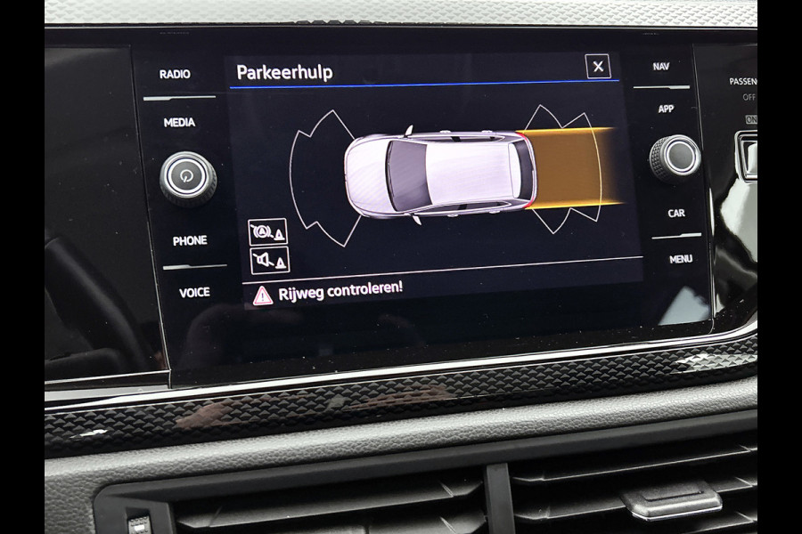Volkswagen Polo 1.0 TSI Life Business (DIGITALE COCKPIT, STOELVERWARMING, NAVI, CARPLAY, PARKEERSENSOREN, 1e EIGENAAR, CLIMA)