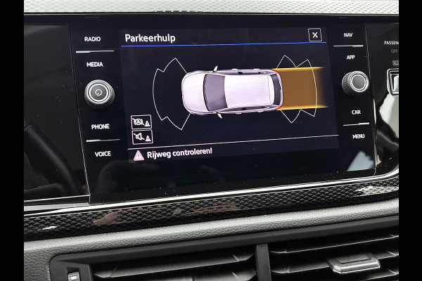 Volkswagen Polo 1.0 TSI Life Business (DIGITALE COCKPIT, STOELVERWARMING, NAVI, CARPLAY, PARKEERSENSOREN, 1e EIGENAAR, CLIMA)