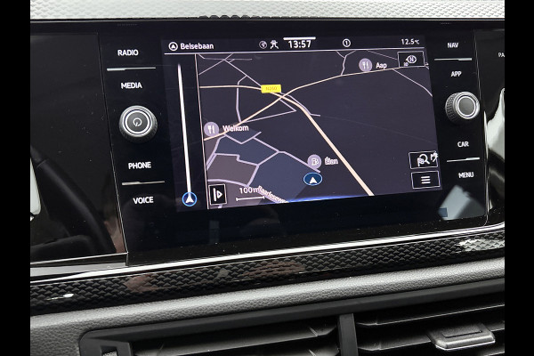 Volkswagen Polo 1.0 TSI Life Business (DIGITALE COCKPIT, STOELVERWARMING, NAVI, CARPLAY, PARKEERSENSOREN, 1e EIGENAAR, CLIMA)