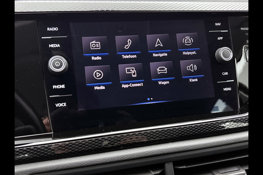 Volkswagen Polo 1.0 TSI Life Business (DIGITALE COCKPIT, STOELVERWARMING, NAVI, CARPLAY, PARKEERSENSOREN, 1e EIGENAAR, CLIMA)
