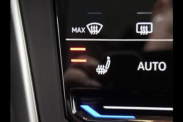 Volkswagen Polo 1.0 TSI Life Business (DIGITALE COCKPIT, STOELVERWARMING, NAVI, CARPLAY, PARKEERSENSOREN, 1e EIGENAAR, CLIMA)