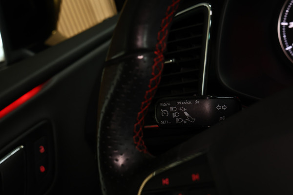 Seat Leon 1.4 TS ACT FR Top Uitvoering PANODAK NAVI 017