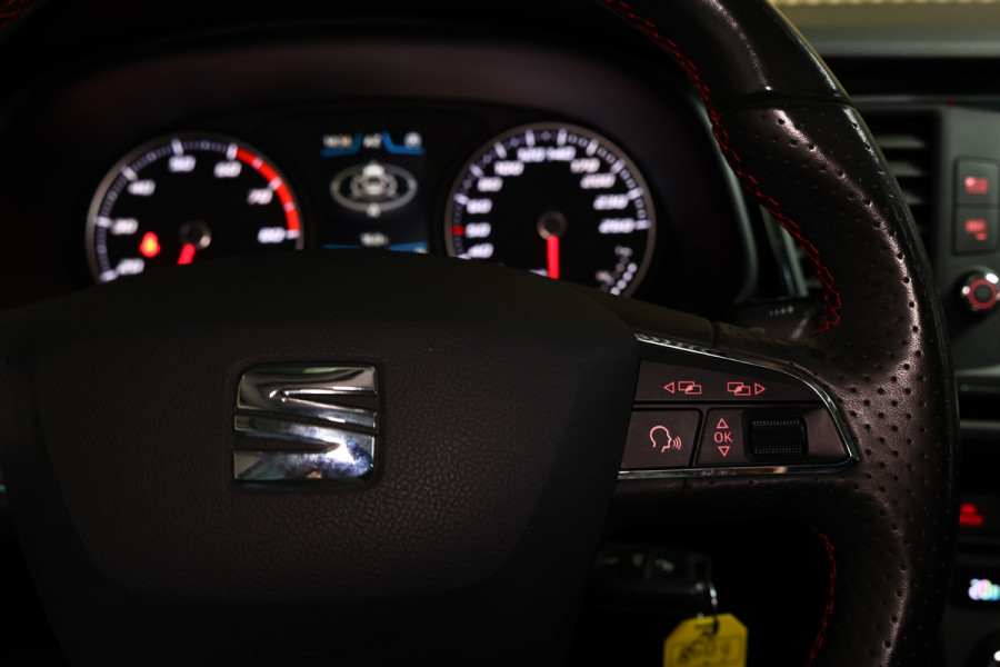 Seat Leon 1.4 TS ACT FR Top Uitvoering PANODAK NAVI 017