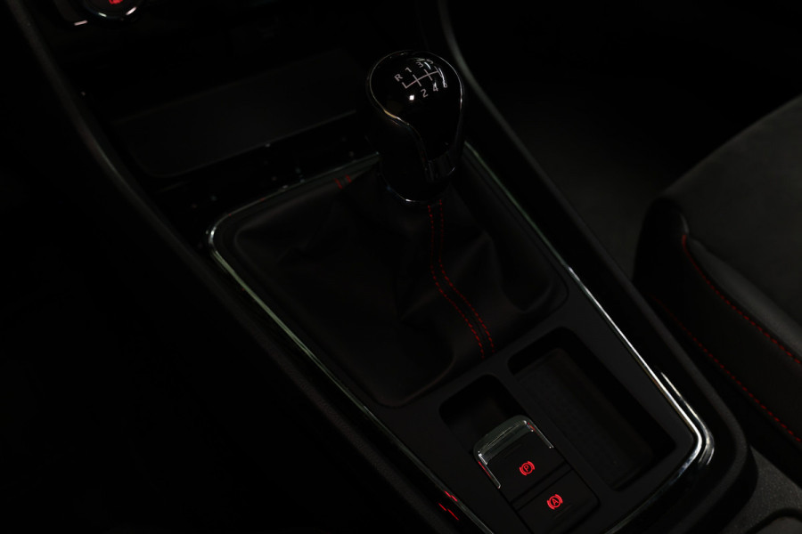 Seat Leon 1.4 TS ACT FR Top Uitvoering PANODAK NAVI 017