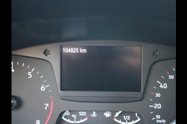 Ford Fiesta 1.0 ST-Line / Apple Carplay