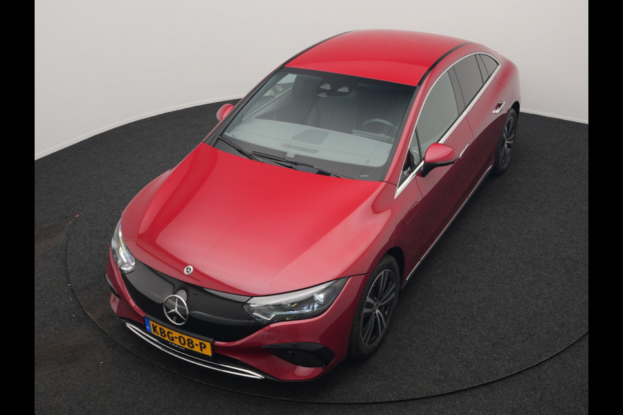 Mercedes-Benz EQE 350 Advantage 89 kWh 293pk Dealer O.H. | Adaptive Cruise | Luchtvering | Burmester Audio | Digital Light | 360 Camera | Lederen Sportstoelen Memory & Verwarmd | Sfeerverlichting | Keyless | Apple Carplay | Virtual | Navigatie |