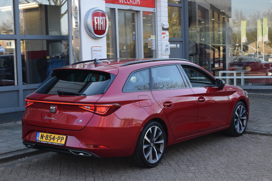 Seat Leon Sportstourer 1.5 eTSI FR|Cam.|Trekh.|ACC|Stoel+stuurverw.