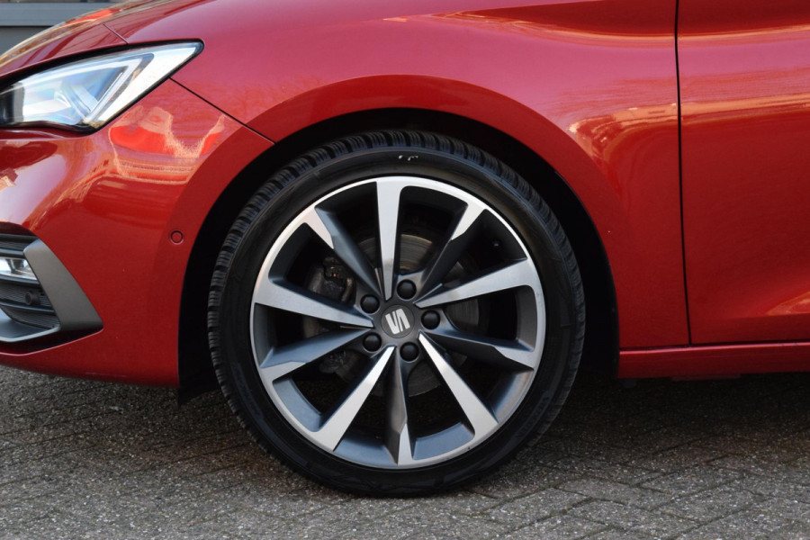 Seat Leon Sportstourer 1.5 eTSI FR|Cam.|Trekh.|ACC|Stoel+stuurverw.