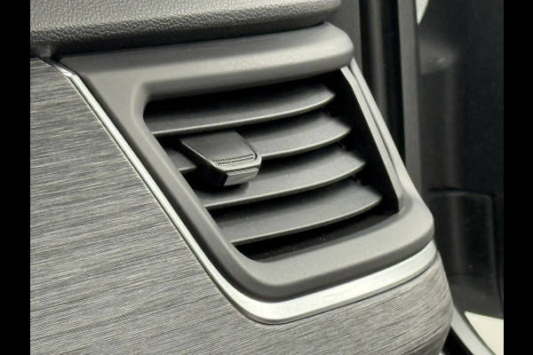 Renault Trafic 2.0 Blue dC1 150 EDC T29 L2H1 Extra Dubbele Cabine Navigatie Airco Lichtmetalen velgen Betimmering Trekhaak Camera Parkeer sensoren Dab