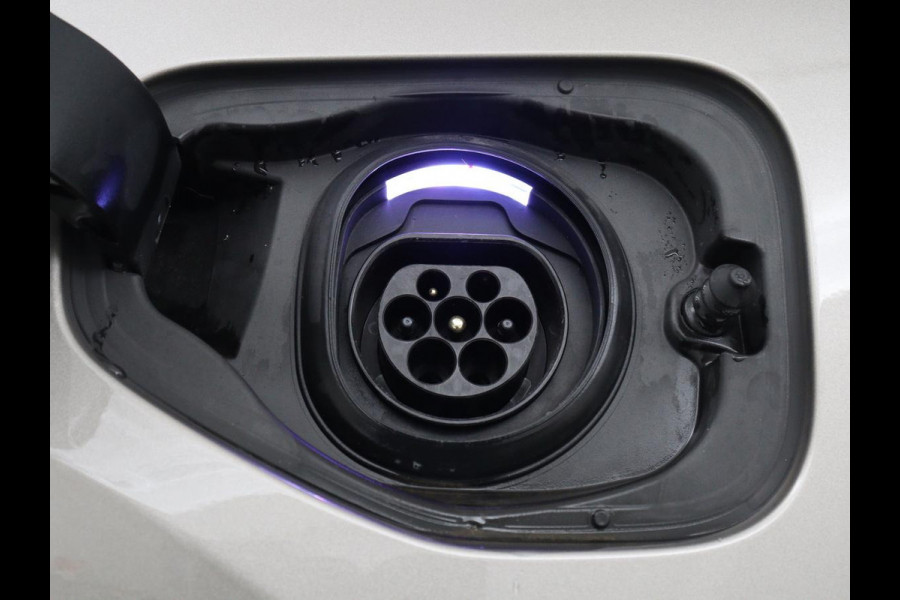 Volvo XC40 1.5 T5 Recharge Inscription Expression | Stoel & stuurverwarming | 360 Camera | Adaptive cruise | Harman/Kardon | Carplay | Navigatie | Full LED | PHEV | Plug In