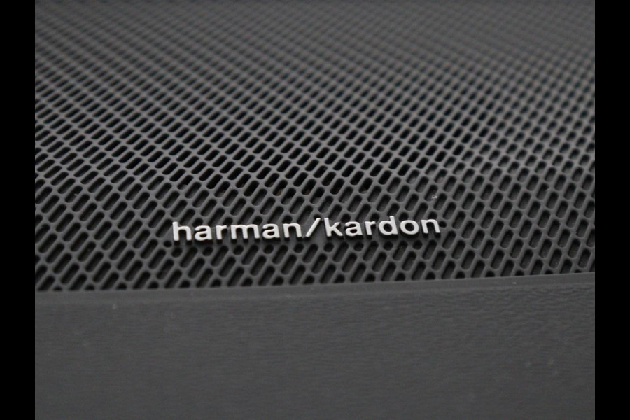 Volvo XC40 1.5 T5 Recharge Inscription Expression | Stoel & stuurverwarming | 360 Camera | Adaptive cruise | Harman/Kardon | Carplay | Navigatie | Full LED | PHEV | Plug In