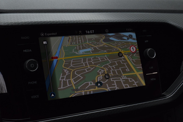 Volkswagen T-Cross 1.0 TSI|2x R-Line|Cam.|ACC|18"|Stoelver.|Virtual