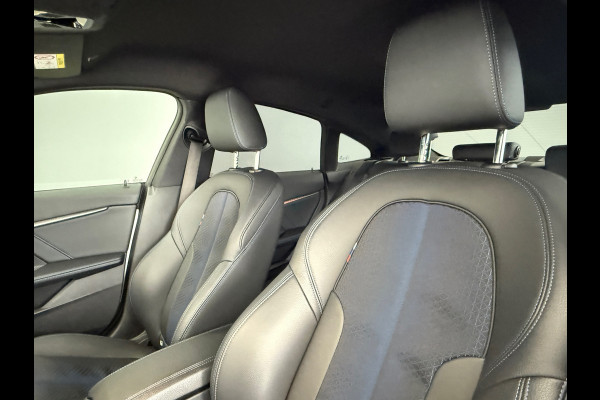 BMW 2 Serie Gran Coupé 218i M Sport Executive Navi|Camera|Carplay|Dealer Onderhouden