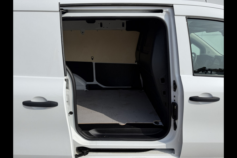 Mercedes-Benz eCitan 112 51kWh L2 Pro 284 WLTP MBUX Trekhaak 75kW Snelladen Apple Carplay Cruise Control Laadkabel