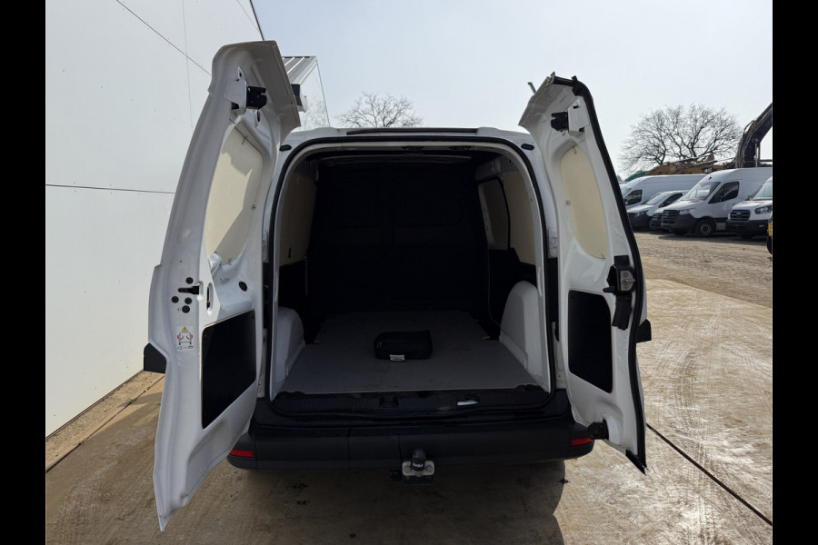 Mercedes-Benz eCitan 112 51kWh L2 Pro 284 WLTP MBUX Trekhaak 75kW Snelladen Apple Carplay Cruise Control Laadkabel