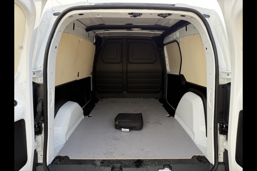 Mercedes-Benz eCitan 112 51kWh L2 Pro 284 WLTP MBUX Trekhaak 75kW Snelladen Apple Carplay Cruise Control Laadkabel