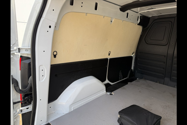 Mercedes-Benz eCitan 112 51kWh L2 Pro 284 WLTP MBUX Trekhaak 75kW Snelladen Apple Carplay Cruise Control Laadkabel