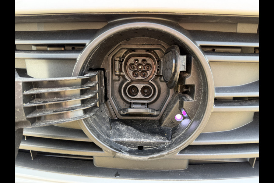 Mercedes-Benz eCitan 112 51kWh L2 Pro 284 WLTP MBUX Trekhaak 75kW Snelladen Apple Carplay Cruise Control Laadkabel