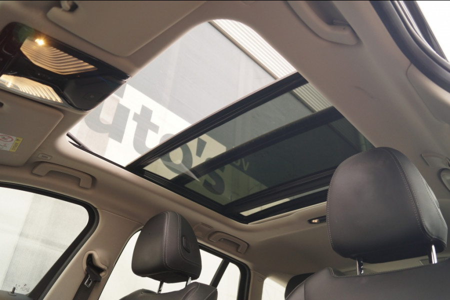 BMW 3 Serie Touring 320i 184pk Business Edition Plus -PANO-LEER-