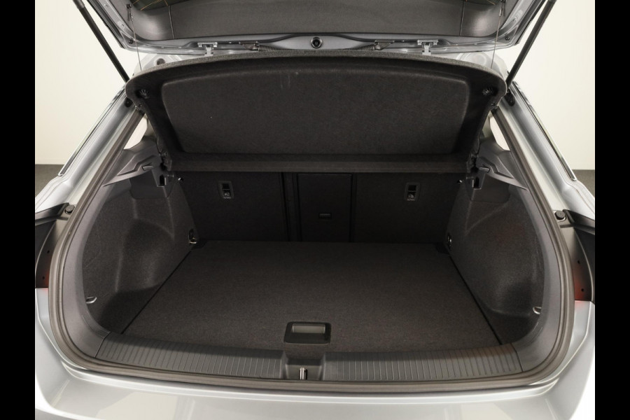 Volkswagen T-Roc 1.5 TSI Life Edition 150 PK | Automaat (DSG) | Navigatie | Extra getint glas | Verlengde garantie