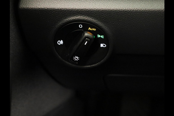 Volkswagen T-Roc 1.5 TSI Life Edition 150 PK | Automaat (DSG) | Navigatie | Extra getint glas | Verlengde garantie