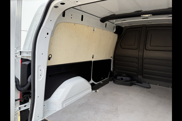 Mercedes-Benz eCitan 112 51kWh L2 Pro 284 WLTP MBUX Trekhaak 75kW Snelladen Apple Carplay Cruise Control Laadkabel