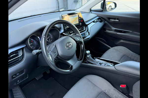 Toyota C-HR 1.8 Hybrid Dynamic / navigatie / PDC v+a CARPLAY
