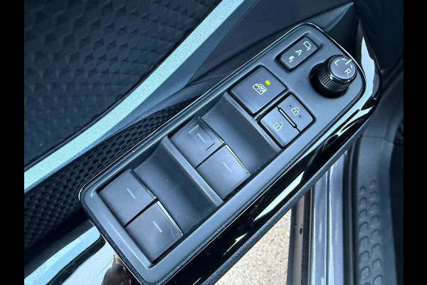 Toyota C-HR 1.8 Hybrid Dynamic / navigatie / PDC v+a CARPLAY