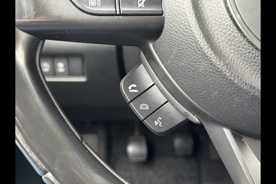 Suzuki Swift 1.0 Style Smart Hybrid Navigatie/Clima/Cruise/Camera/Keyless entry